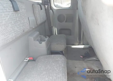 2005 Chevrolet Colorado z USA, uszkodzony, nr VIN 1GCCS198758260619